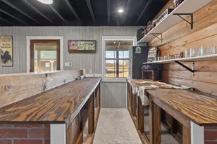 670 Farm Road 196 N, Blossom, TX 75416 - Photo 28