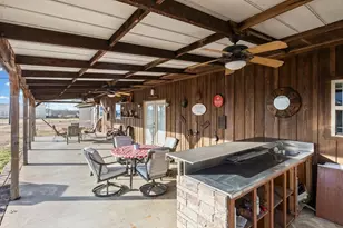 670 Farm Road 196 N, Blossom, TX 75416 - Photo 22