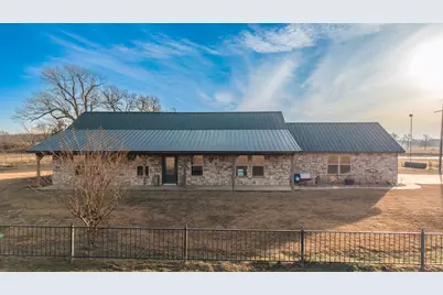 670 Farm Road 196 N, Blossom, TX 75416 - Photo 1