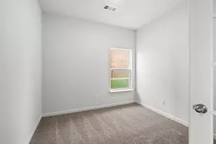 319 Julian Davis Dr, Venus, TX 76084 - Photo 8