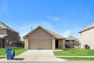 1508 Dove, Ennis, TX 75119 - Photo 2