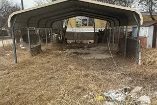 125 1st St, Whitney, TX 76692 - Photo 10