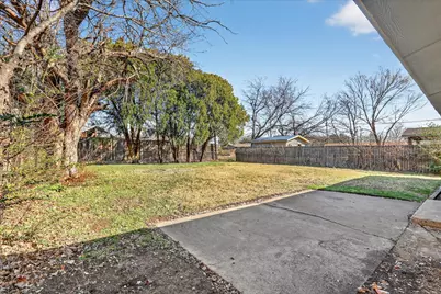 1845 Wintergreen Road, Carrollton, TX 75006 - Photo 16