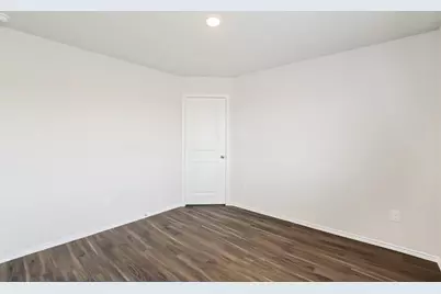 435 Thompson, Everman, TX 76140 - Photo 10