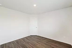 435 Thompson, Everman, TX 76140 - Photo 10