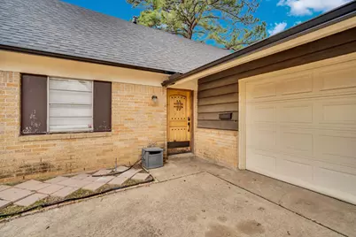 1208 Woodbrook Street, Arlington, TX 76011 - Photo 2