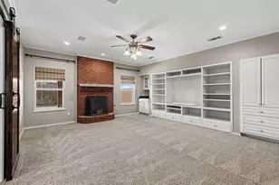 8615 Oakleaf Dr, Frisco, TX 75035 - Photo 4