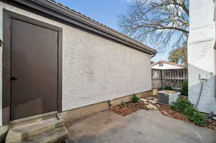 18040 Midway Rd, Dallas, TX 75287 - Photo 32