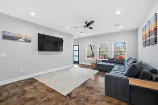 265 Bentwood Dr, Pottsboro, TX 75076 - Photo 2