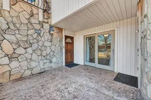 2901 Country Pl Cir, Carrollton, TX 75006 - Photo 2