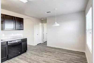 4149 Summersweet Drive, Fort Worth, TX 76036 - Photo 4