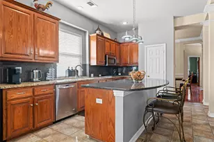 6211 Parkside Dr, Arlington, TX 76001 - Photo 8