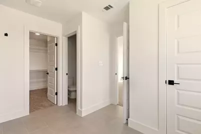 8902 Lowell Street, Rowlett, TX 75089 - Photo 18