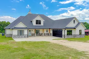 2121 SE County Road 2160, Corsicana, TX 75109 - Photo 2