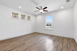 2714 Shelby Dr, Lewisville, TX 75067 - Photo 8