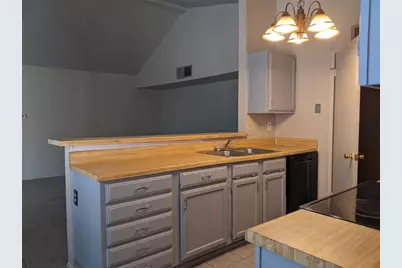 2433 Limestone Drive, Arlington, TX 76014 - Photo 14