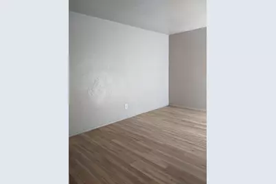 2433 Limestone Drive, Arlington, TX 76014 - Photo 8