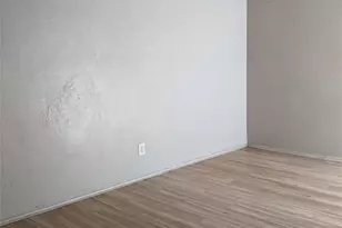 2433 Limestone Dr, Arlington, TX 76014 - Photo 8