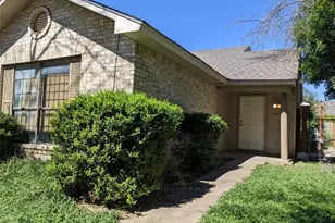 2433 Limestone Dr, Arlington, TX 76014 - Photo 1