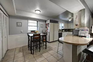 3262 Camelot Dr, Dallas, TX 75229 - Photo 8