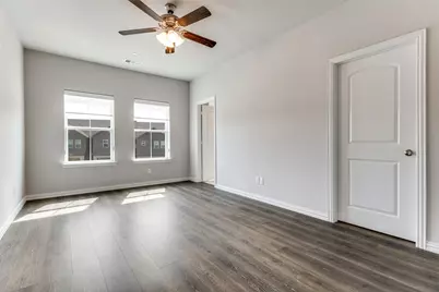 2415 Acorn Court, Sachse, TX 75048 - Photo 10