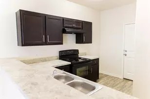 232 Cliff Height Cir, Dallas, TX 75241 - Photo 4