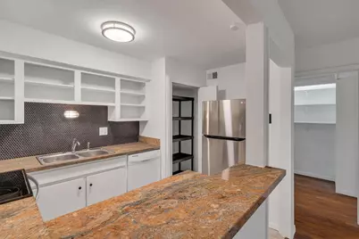 5305 Fleetwood Oaks Avenue #274, Dallas, TX 75235 - Photo 8