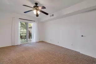 5305 Fleetwood Oaks Ave, Dallas, TX 75235 - Photo 10