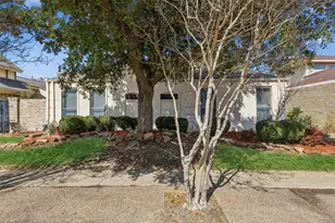 433 Tall Oaks Ln, Richardson, TX 75081 - Photo 2