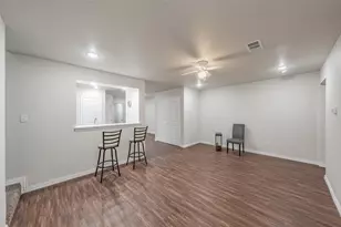 6217 Wilhitte Drive, Arlington, TX 76001 - Photo 14