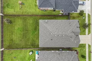 1020 Broken Wheel Tr, Aubrey, TX 76227 - Photo 32