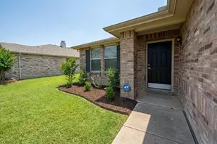 1604 Wynfield Dr, Little Elm, TX 75068 - Photo 4