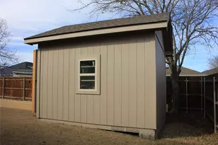 640 Mooney Dr, Saginaw, TX 76179 - Photo 32