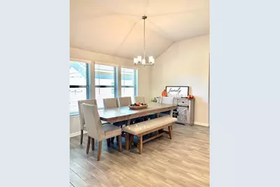 640 Mooney Drive, Saginaw, TX 76179 - Photo 8