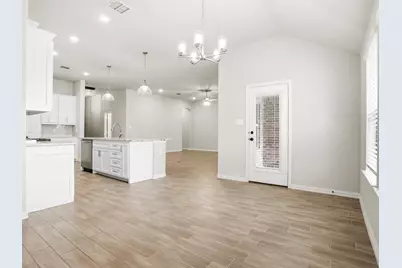 640 Mooney Drive, Saginaw, TX 76179 - Photo 10