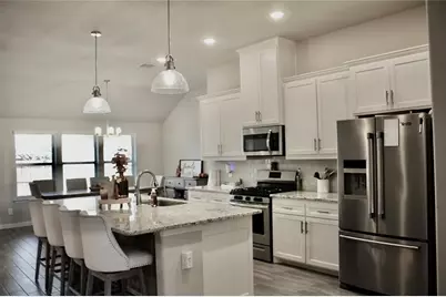 640 Mooney Drive, Saginaw, TX 76179 - Photo 6