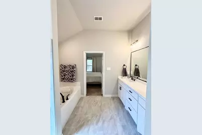 640 Mooney Drive, Saginaw, TX 76179 - Photo 22