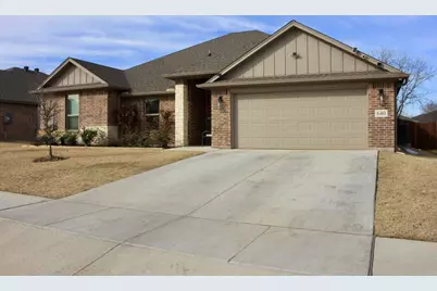 640 Mooney Drive, Saginaw, TX 76179 - Photo 1
