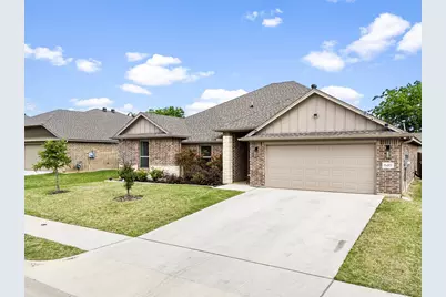640 Mooney Drive, Saginaw, TX 76179 - Photo 4