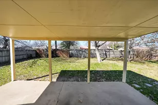 712 Sue Ann Ln, Burleson, TX 76028 - Photo 22