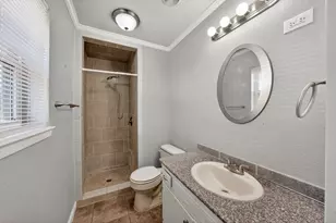 712 Sue Ann Ln, Burleson, TX 76028 - Photo 18