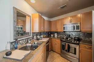 411 W 7th St, Fort Worth, TX 76102 - Photo 10