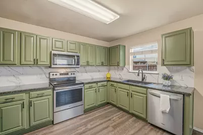 8808 Valley River Drive, Fort Worth, TX 76244 - Photo 12