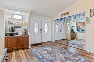 142 Ivy Ln, Mabank, TX 75156 - Photo 4