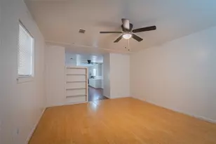 2608 N Hickory St, Sherman, TX 75092 - Photo 8