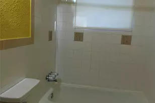 2608 N Hickory St, Sherman, TX 75092 - Photo 8