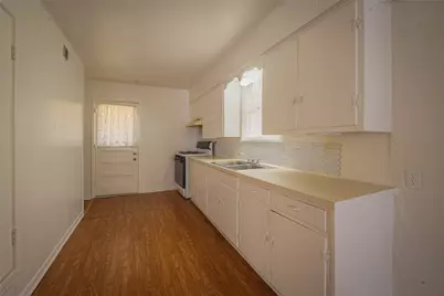 2608 N Hickory Street, Sherman, TX 75092 - Photo 6