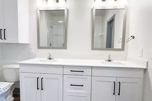 4020 McEwen Rd, Farmers Branch, TX 75244 - Photo 8