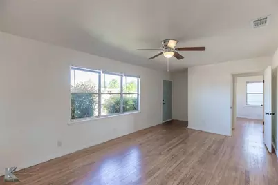 2326 N Mockingbird Lane, Abilene, TX 79603 - Photo 14