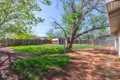 2326 N Mockingbird Lane, Abilene, TX 79603 - Photo 24